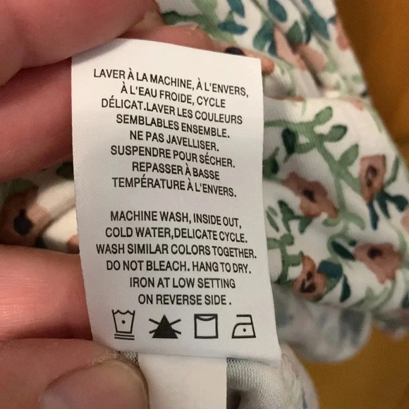 Reitmans faux wrap tee 2X - Picture 7 of 7